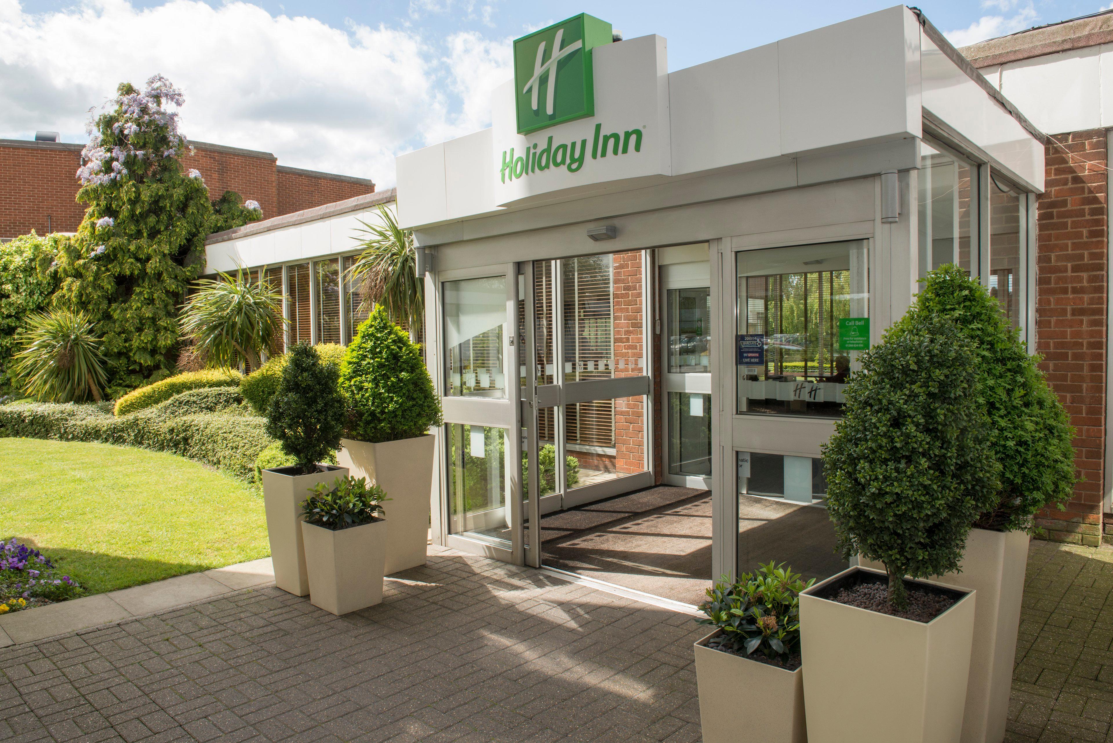Holiday Inn Basildon, an IHG Hotel Bagian luar foto